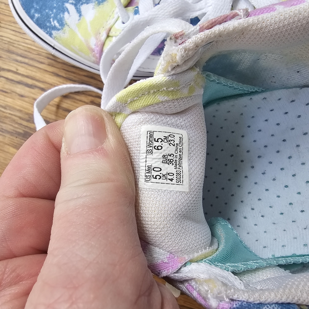 Vans - Pastel Tie-Dye ComfyCush SneakersvVans - Picture 7 of 7